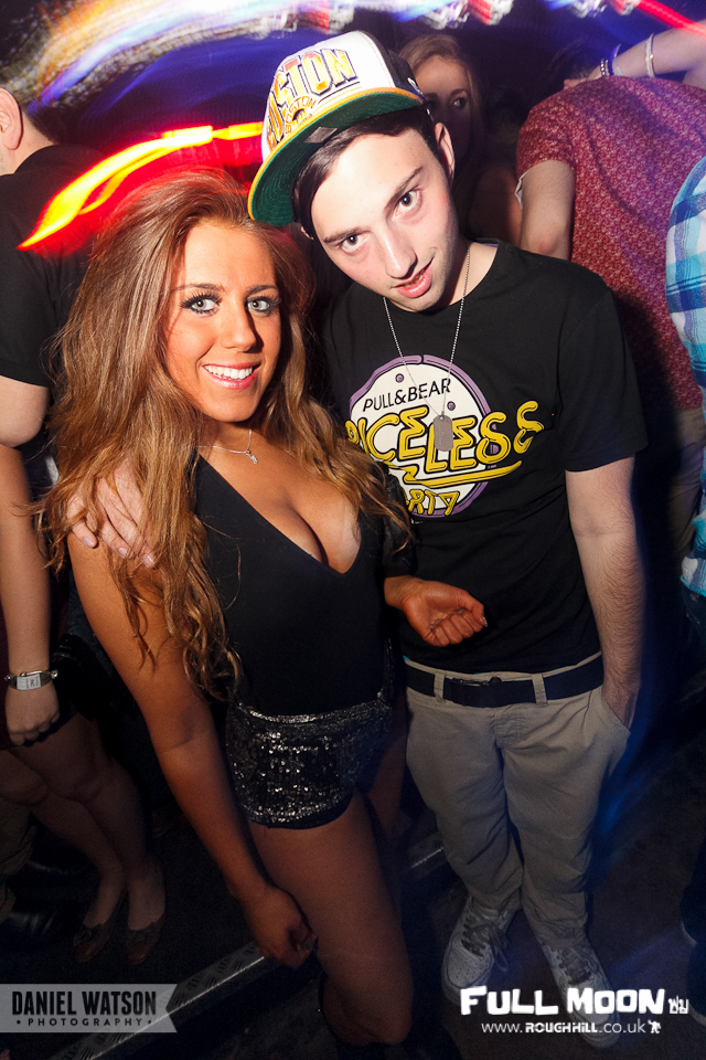 IMAGE: http://payload47.cargocollective.com/1/3/110609/3243379/19-04-2012-7.jpg